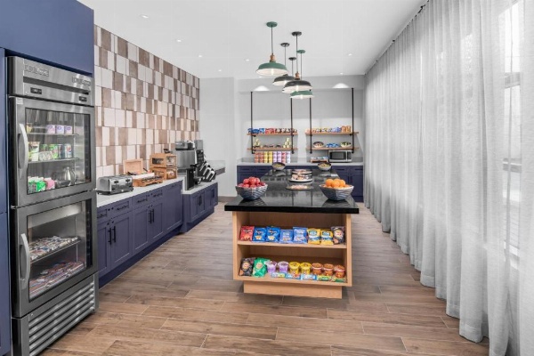 Delta Hotels by Marriott Santa Clara Silicon Valley image 29